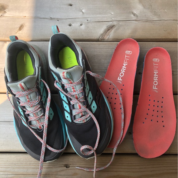 Women's 8.5 Saucony Mad River Trail Running Shoes Hiking Trail Outdoor Runners - Picture 12 of 13